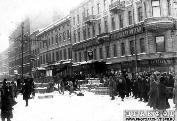 barricades_1917