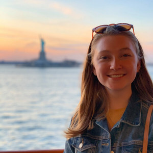 Shea Murphy '22 received the R. Stephen and Ruth Barrett Family Grant for Best Undergraduate Travel and Research Proposal to undertake research in Dublin, Ireland